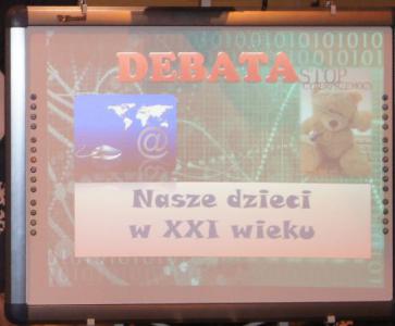 Debata: "Nasze dzieci w XXI wieku - Cyberprzemoc"